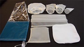 Las bolsas de multifilamentos para recipientes de American Fabric Filter ofrecen una opción más económica que las bolsas de monofilamento. 